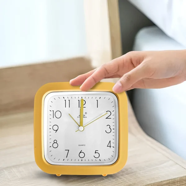 Small Alarm Clock for Students & Children (Bedside, Cute Design) ~5234