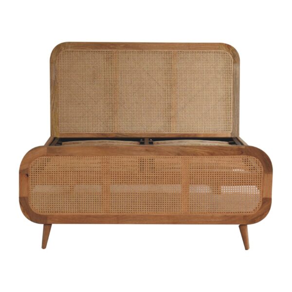 Rattan Bed