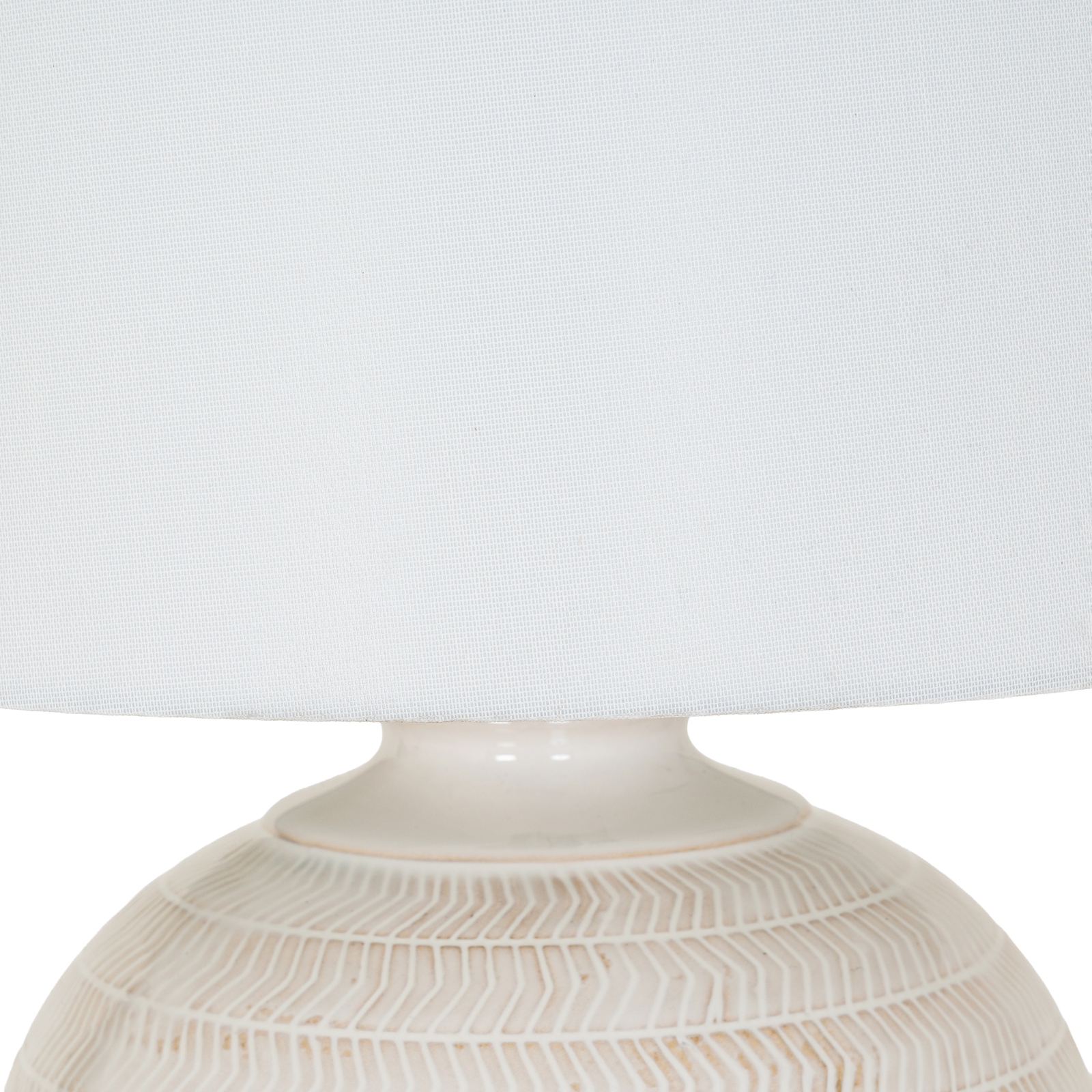 Chevronne Ceramic Table Lamp With Linen Shade - Image 4